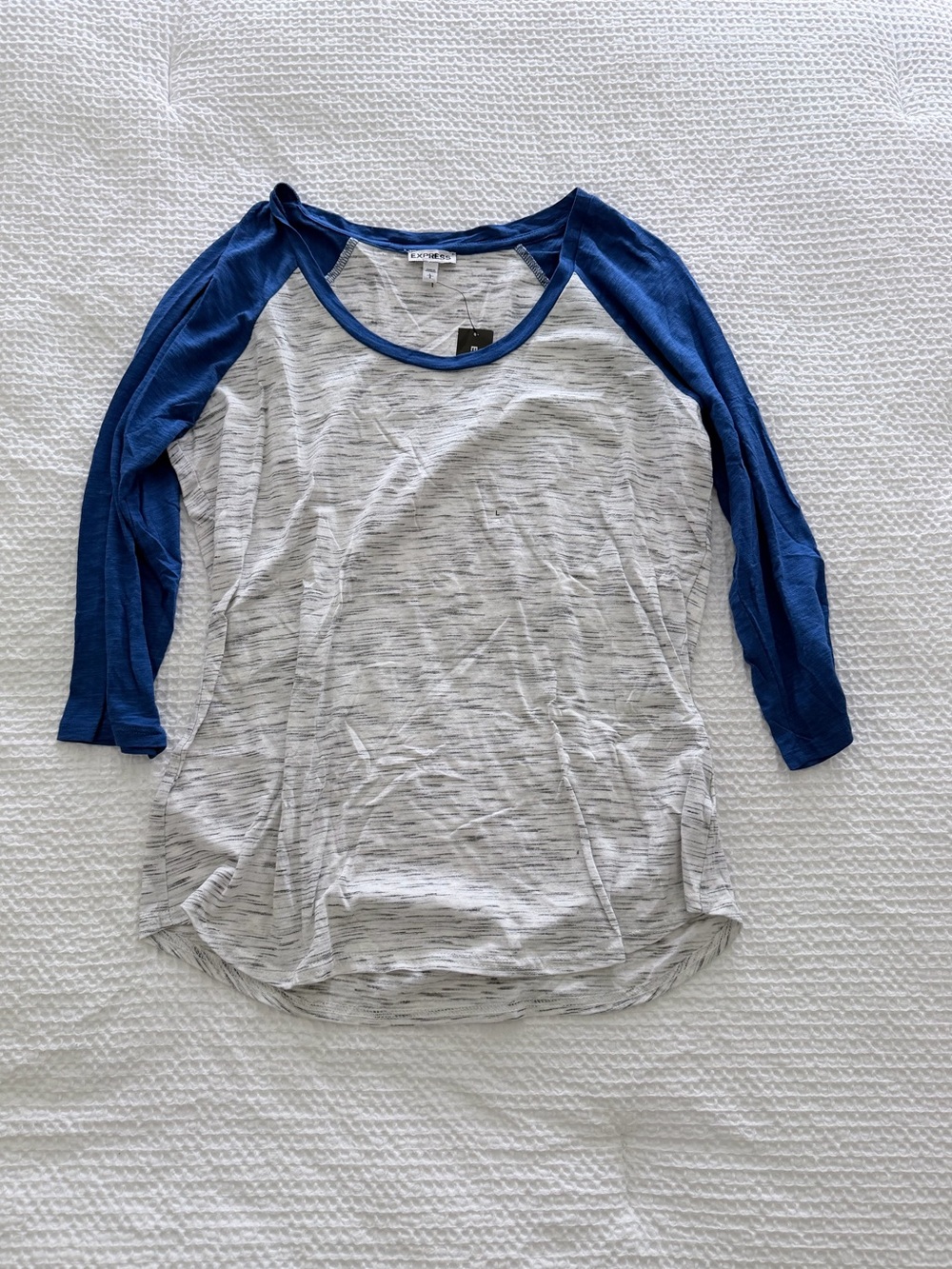 NWT Express Raglan Tee - Picture 2 of 11